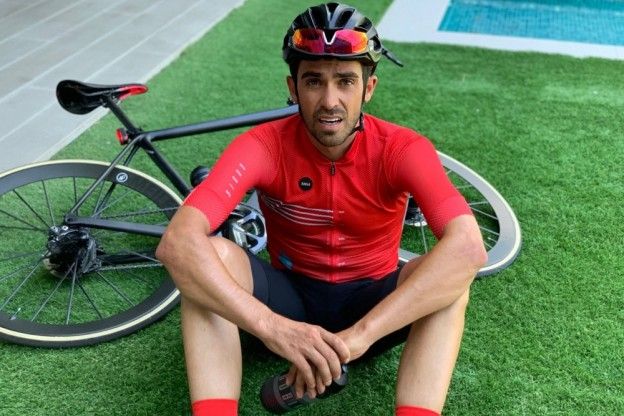 [Update] Everestrecord van Contador verpulverd door Ierse amateur
