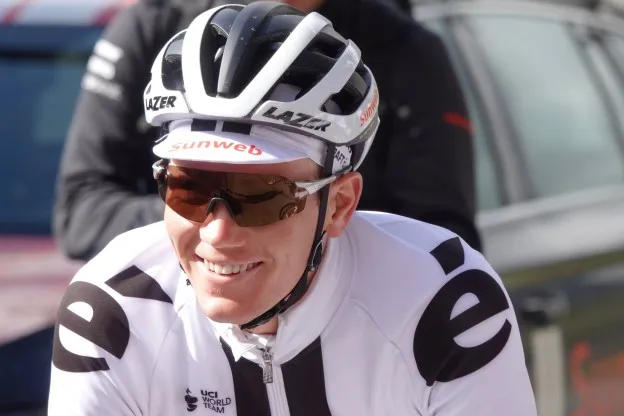 Kragh Andersen wint korte tijdrit in BinckBank Tour, Van der Poel vijfde