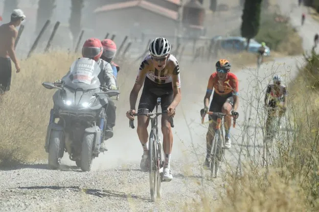 Benoot langer bij Sunweb, ploeg kijkt naar grenzen als klassementsrenner