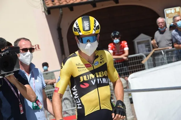 Van Aert dankt luxe-knechten in Dauphiné: 'Zag een gele trein rijden'