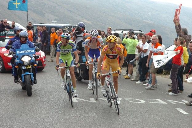 IDL Retro | De Vuelta die Gesink leek te gaan winnen, tot het noodlot toesloeg