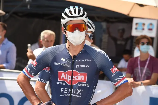 Van der Poel en negen Jumbo-renners op startlijst NK wielrennen