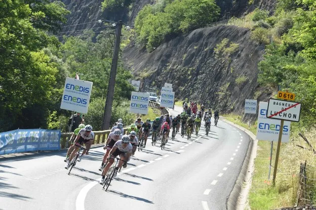 IDL Retro | Col de Peyresourde: met je ballen op de stang richting hoogtepunt
