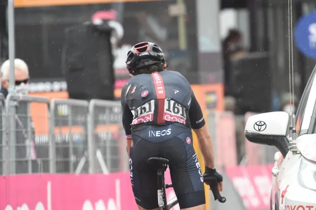 [Update] Thomas gaat niet van start in vierde rit door scheur in bekken