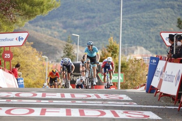 Aranburu geniet van overwinning in Baskenland: 'Om hier te winnen is erg speciaal'