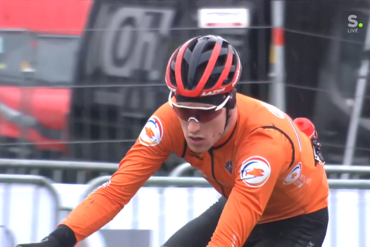 Ryan Kamp kon 'een beetje duelleren' met Van Aert in ronde één, Van der Haar baalt vooral van eigen fouten