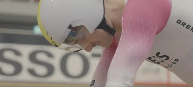 Bigham bedankt INEOS-begeleiding na verbreken Werelduurrecord: 'Zelf niet eens de vaatwasser ingeruimd'