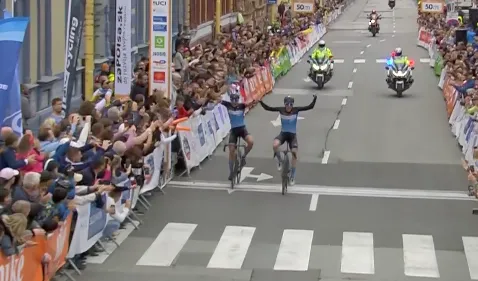Nederlands duo fopt peloton in slotrit Ronde van Slowakije; sensationeel 1-2'tje voor VolkerWessels
