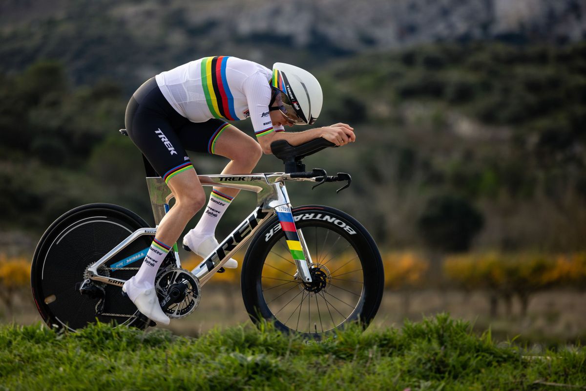 Starttijden olympische tijdrit vrouwen: op deze tijden zie je Van Dijk, Kopecky, Vollering en Dygart vertrekken