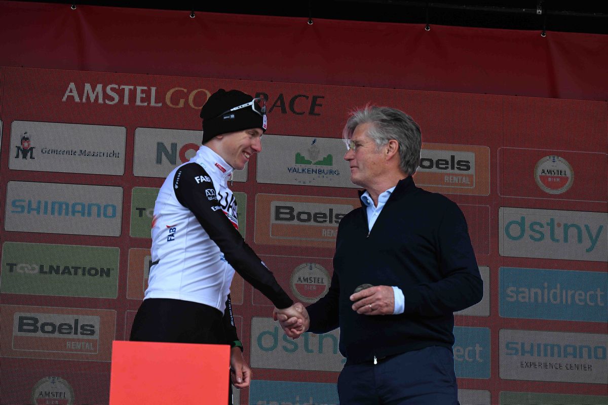 Emotionele Van Vliet zag Van der Poel zich onsterfelijk maken in 'zijn Amstel': ‘Een gat voor vier knechten, en hij deed het alleen'