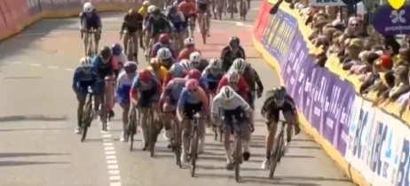 Wiebes en SD Worx voegen nieuwe zege toe aan seizoenstotaal; Nederlandse houdt Kool af in Scheldeprijs