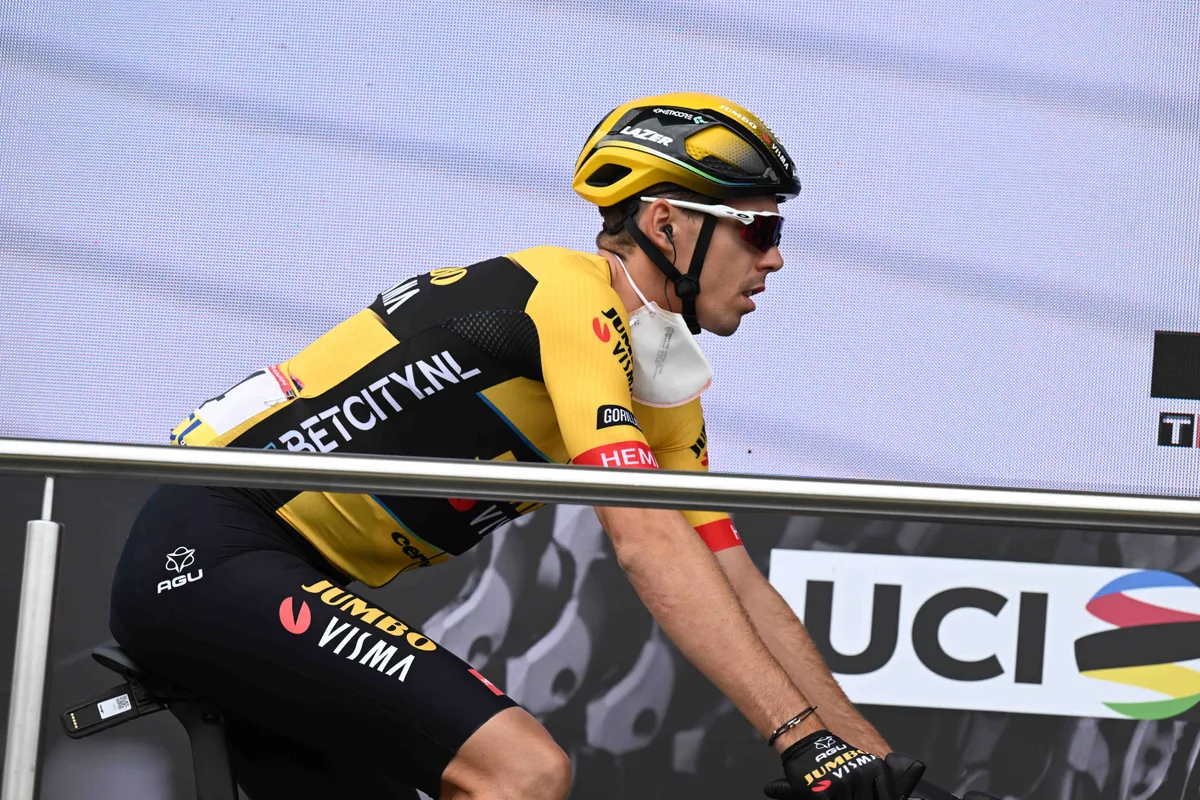 Jumbo-Visma snijdt adem kopman Laporte af in Canada: 'Lead-out iets té voortvarend'