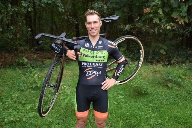 Stan Godrie (31) zet punt achter crossloopbaan: 'Blijf fanatiek fietsen, maar niet in het veld'