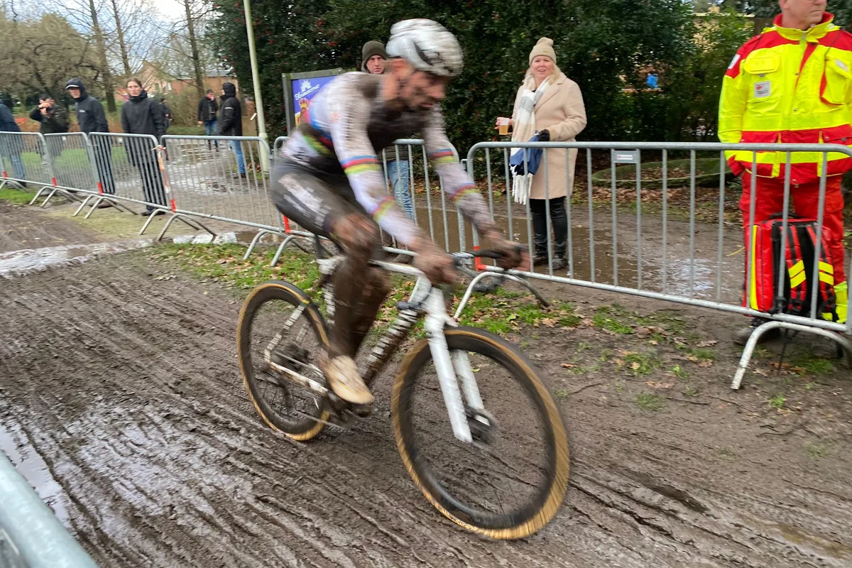 mathieu van der poel alpecin deceuninck veldrijden