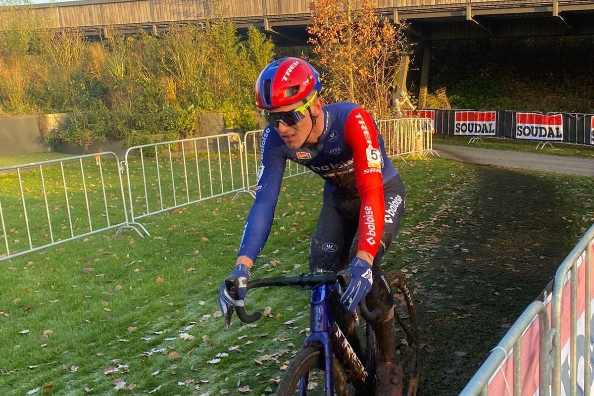 Sven Nys over crossprogramma van zoon Thibau: 'Hij gaat ze niet allemaal doen, maar wel een cross of 22-24'