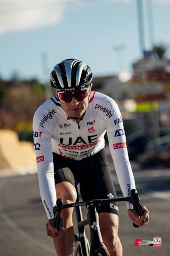 Favorieten etappe 7 UAE Tour 2024 | Zonder Yates en Pogacar ligt de weg naar glorie open op Jebel Hafeet