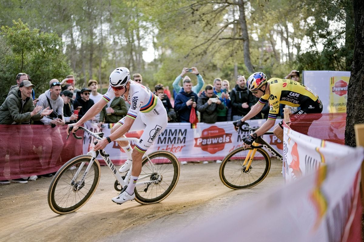 Nieuwbakken bondscoach Laurens ten Dam: 'Mathieu van der Poel op WK gravel? Heel onzeker'