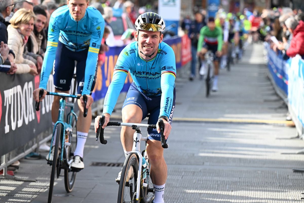 'Cav beleeft de sport op een andere manier, anders dan rest van het peloton'; lead-out Bol zag Astana veranderen door Brit