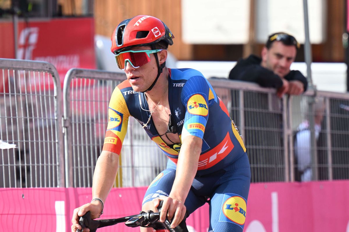 LIVE etappe 10 Giro d'Italia | Grote achtervolgende groep lijkt dan tóch ruimte te krijgen