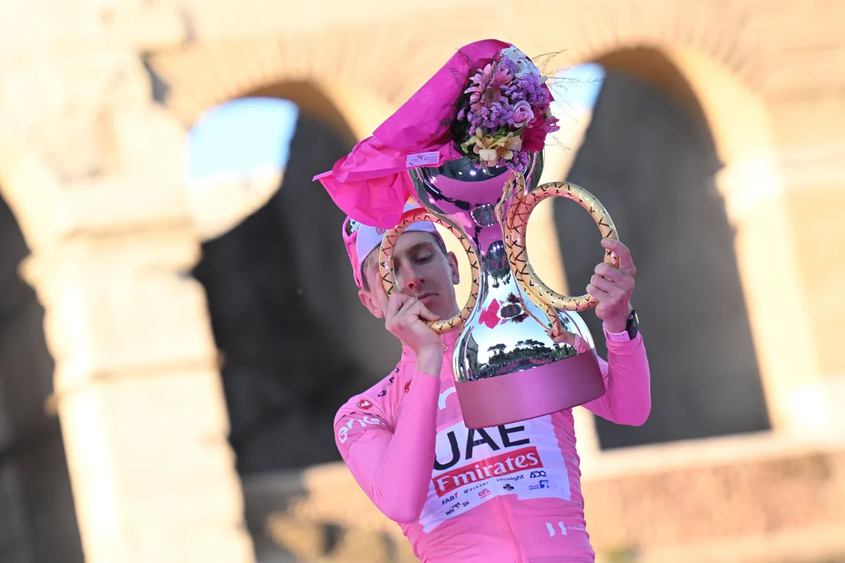 tadej pogacar giro 2