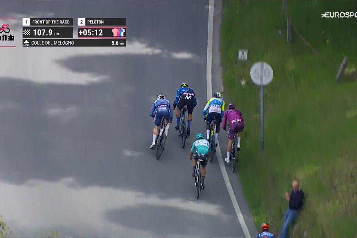 LIVE Giro d'Italia etappe 4 | Merlier moet even de graskant in, maar neemt toch afstand van Milan