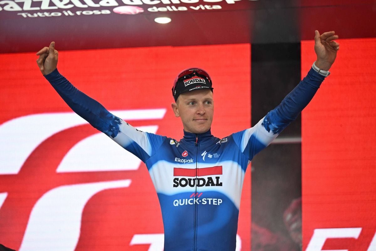 Ondertussen in het peloton | Merlier duikt in Loenhout het veld in, Evenepoel haalt duizenden euro's op