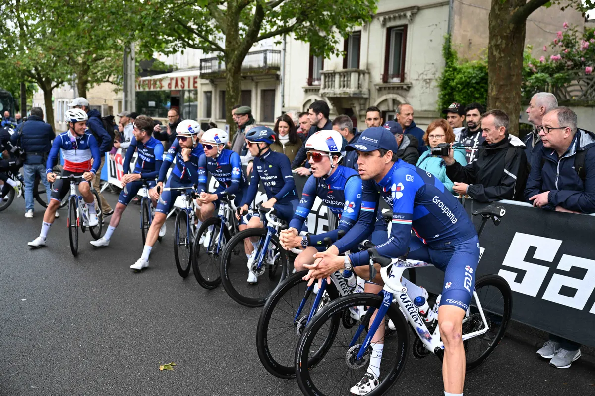 Wielertransfers 2025/2026 | Steeds meer WorldTour-ploegen werken aan rennersbestand voor komend jaar