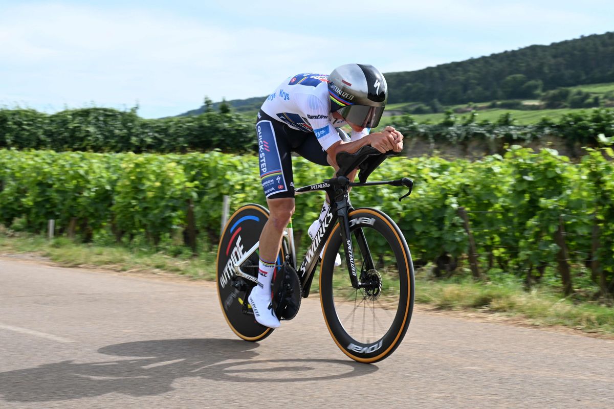 Starttijden olympische tijdrit mannen: Van Aert vroeg, Tarling, Ganna en Evenepoel laat van start