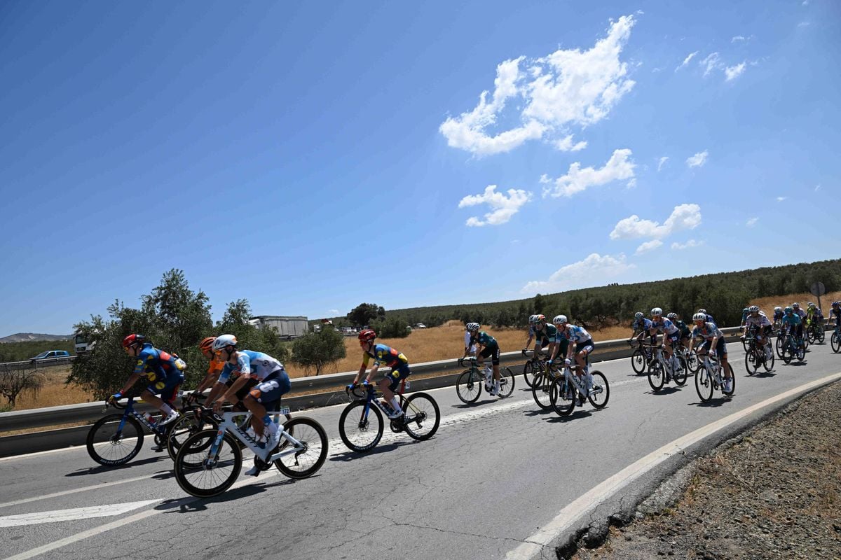 Boetes en tijdstraffen Vuelta a Espana 2024 | Juryleden houden bonnenboekje eens op zak