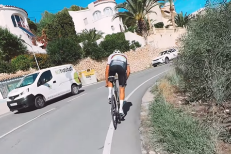 🎥 This is how Mathieu van der Poel puts the finishing touches on his championship form in Spain