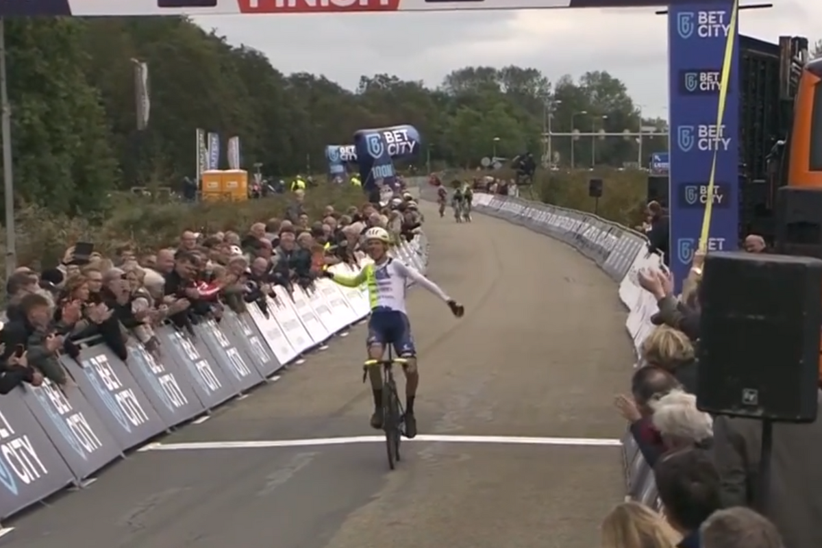 Touching! Taco van Hoorn races with year-and-a-half skull injury and wins solo in Friesland