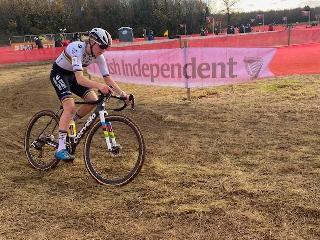 Van Empel gets victory on silver platter after clumsy crashes by Brand and Alvarado in Herentals