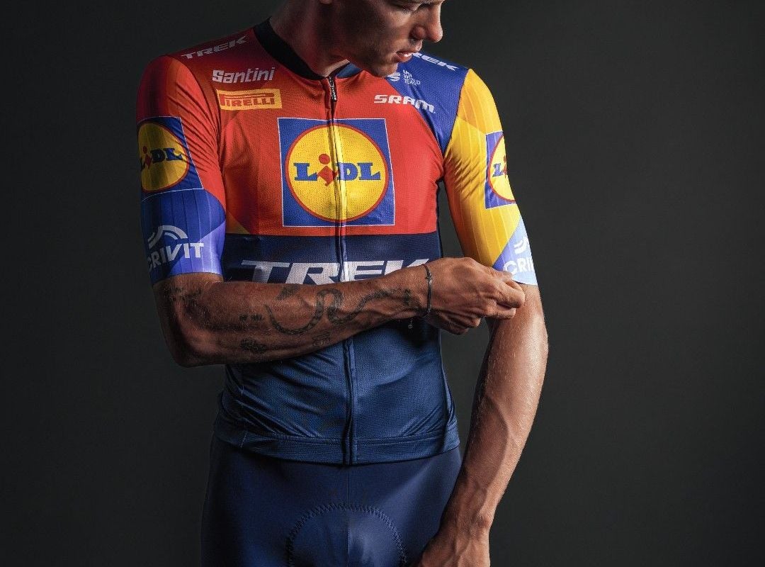 Cycling kits 2025: Cofidis unveils a brand new look, Lidl-Trek chooses different design