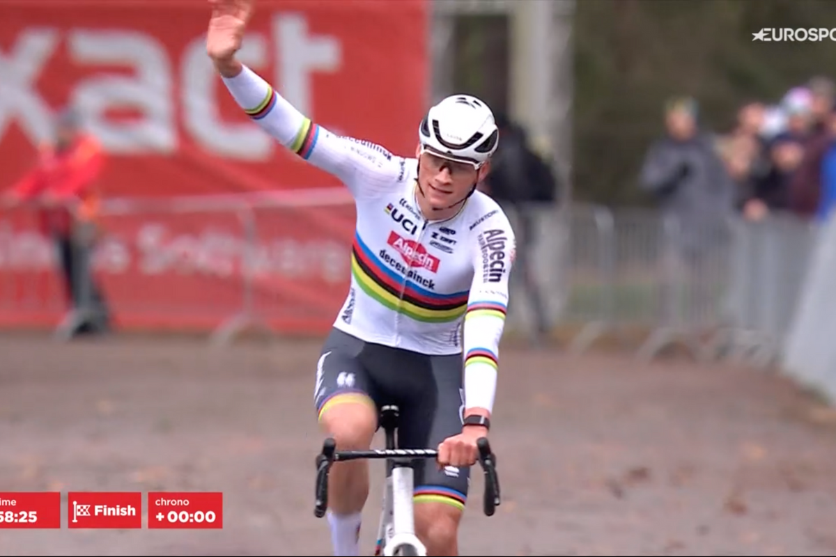 Eleven out of eleven for Van der Poel? Wouldn't surprise Van Gucht and Herygers at all: "A master at work"