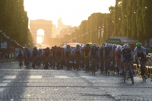 Stage 21 of the Tour de France in Paris nearly halved, Van der Poel breathes a sigh of relief