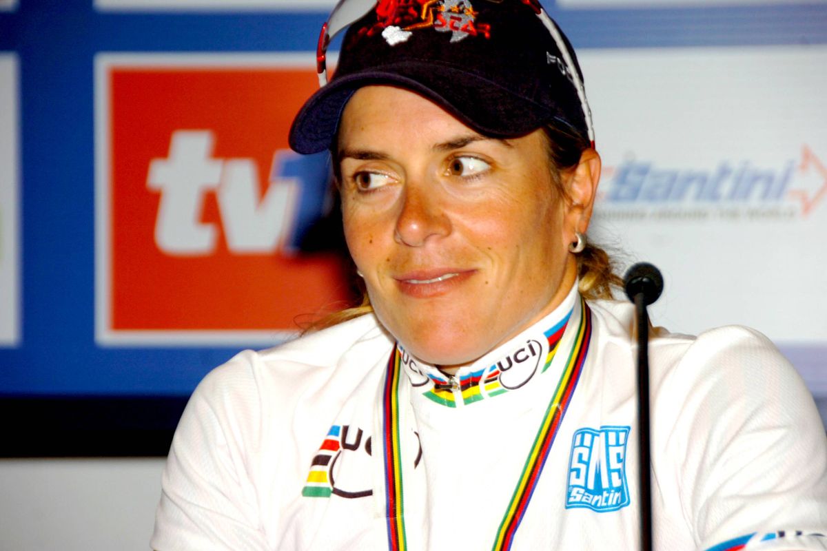 The first women's Cyclo-cross World Championship 25 years ago was a completely different sport: "They laughed at us women"