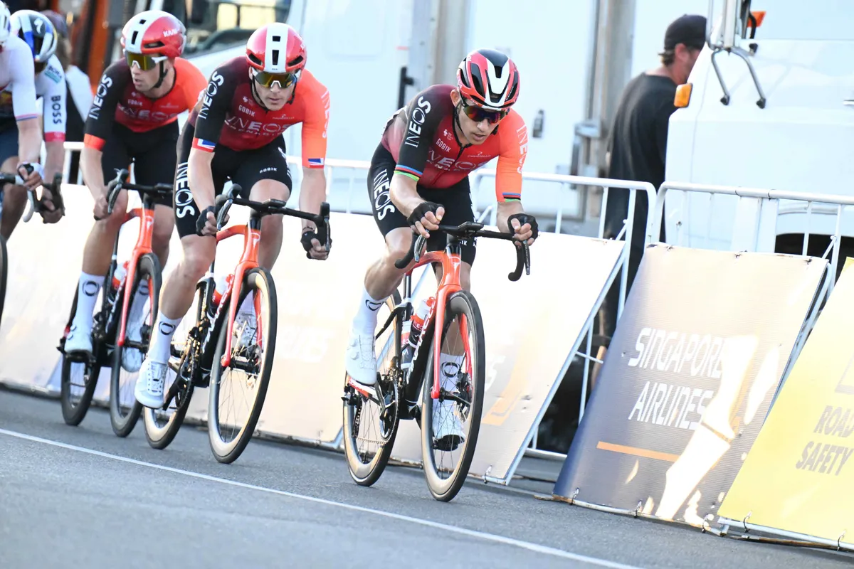 Deelnemers Clasica San Sebastian 2025 | Geen Evenepoel of Tour-podium, maar wel nummer 4 en ook belangrijke INEOS-man maakt na 3 maanden rentree