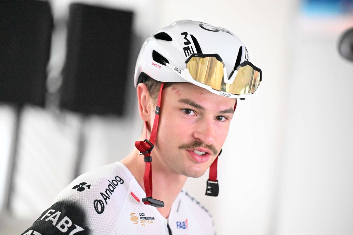 Jay Vine kijkt afdaling-trauma in de ogen en rekent er met knappe solo mee af in Coppi e Bartali