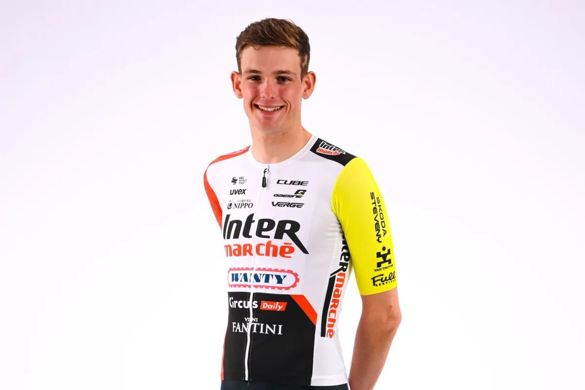 Roel van Sintmaartensdijk gaat zich in eerste Tour volledig smijten voor Biniam Girmay