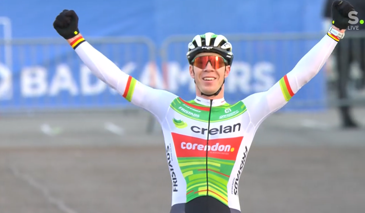 Sand specialist Sweeck lives up to his name and wins Duinencross Koksijde, but Del Grosso challenges him