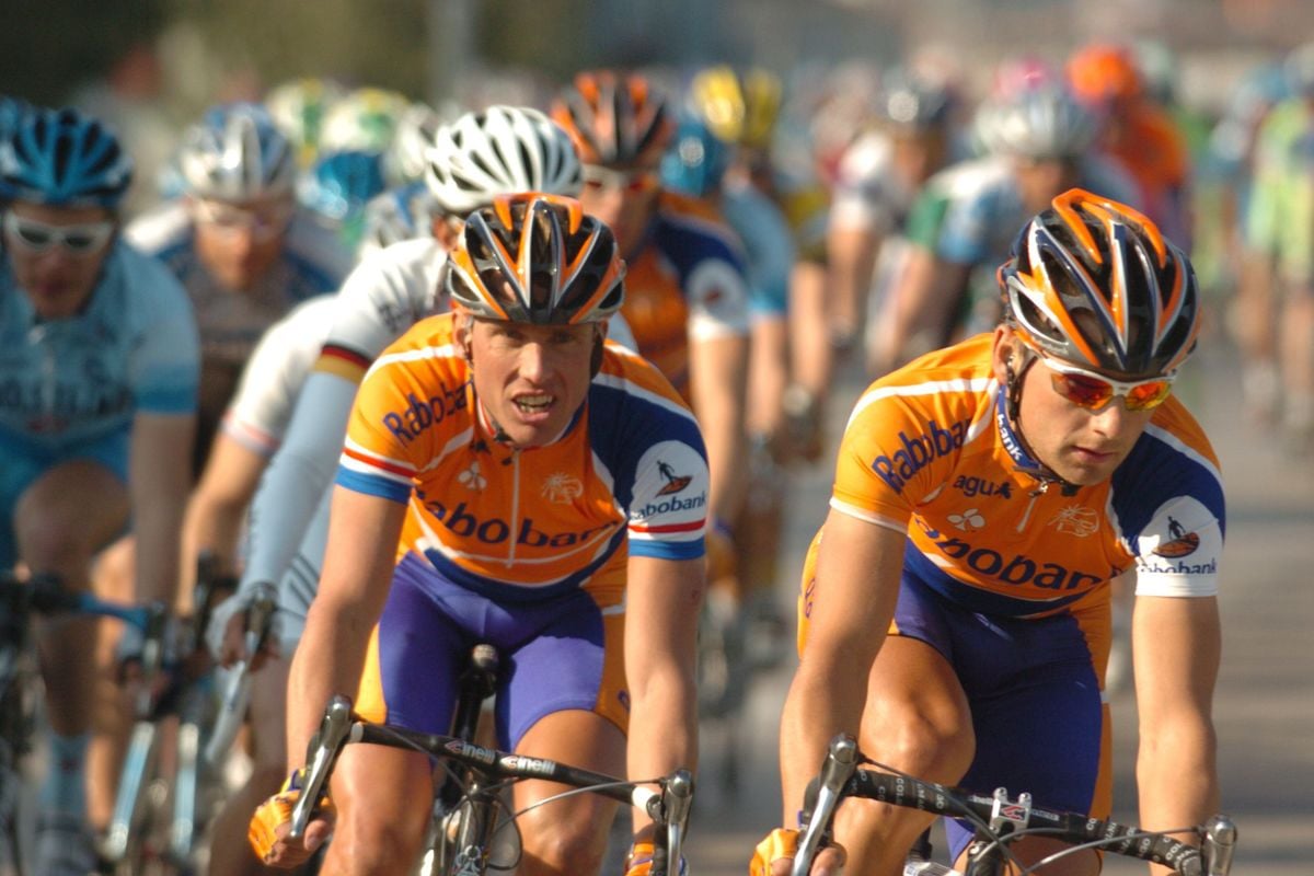 Konijn uit de hoge hoed van Plugge: Rabobank keert terug als co-sponsor van Visma l Lease a Bike