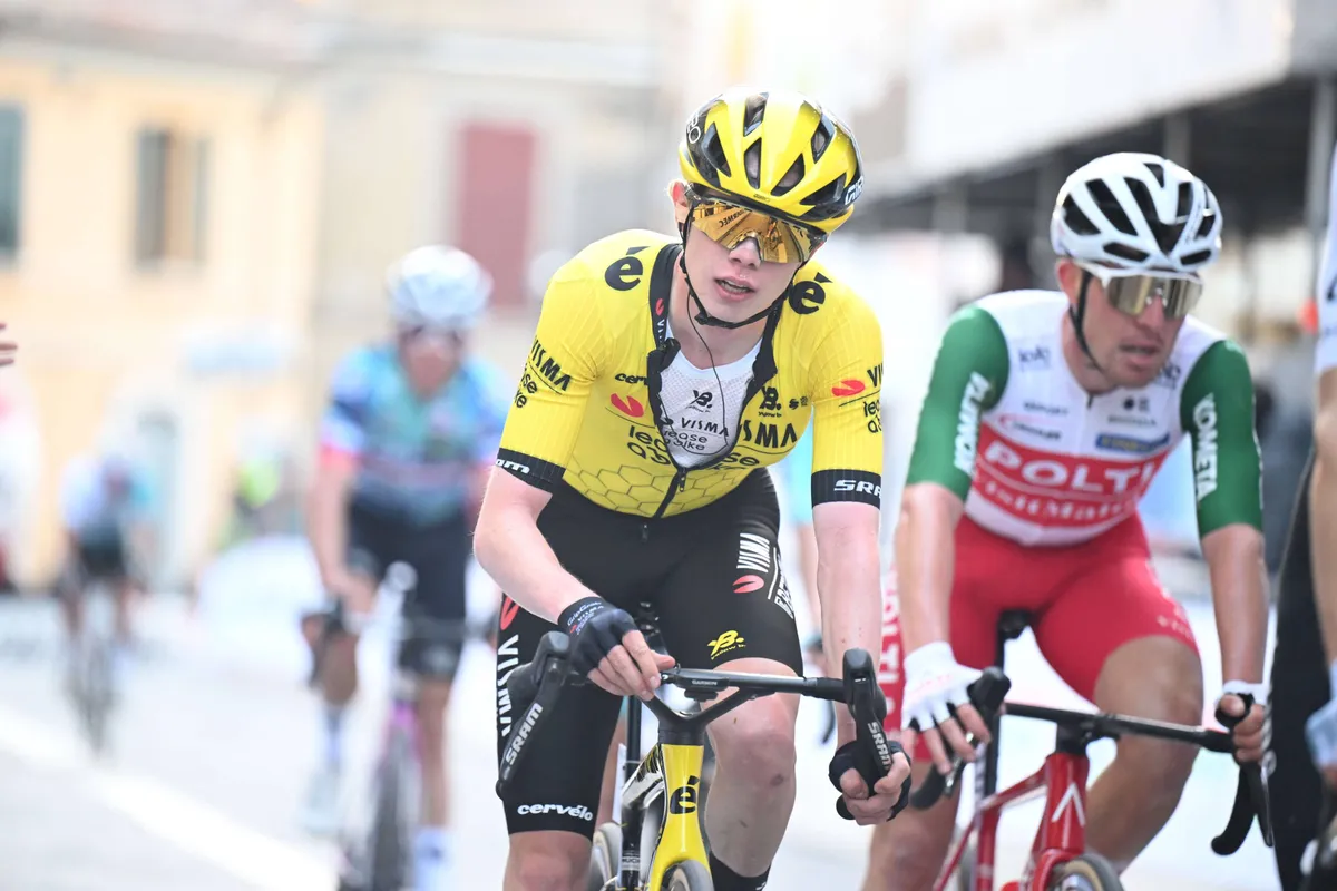 Visma | Lease a Bike-youngster Jørgen Nordhagen flikt het weer met knaltijd op Prato Nevoso in Giro NextGen