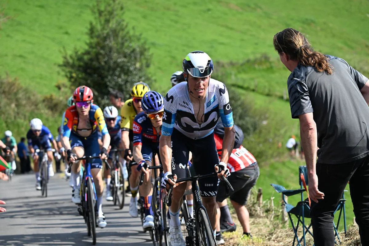 'Visma | Lease a Bike deed poging om Enric Mas los te weken bij Movistar'