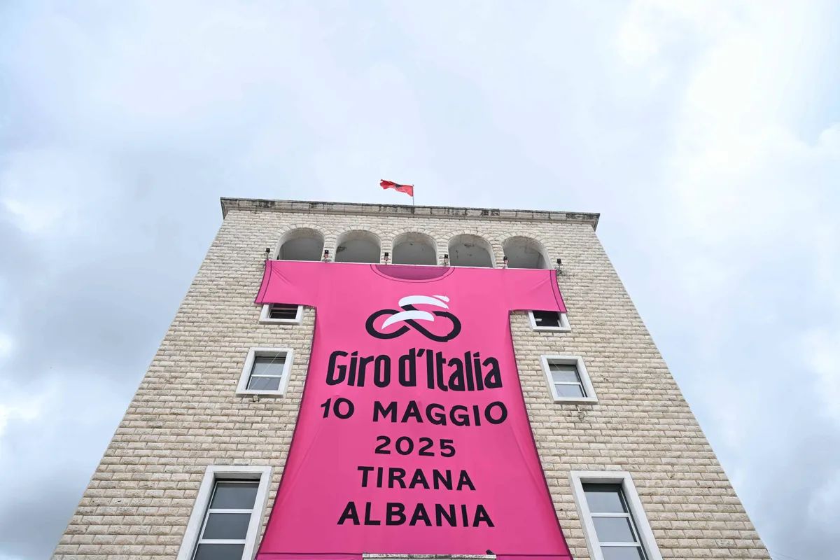 Wielrennen op TV 2025 | Aangepaste tijden in de Vuelta Femenina en de Giro gaat van start!