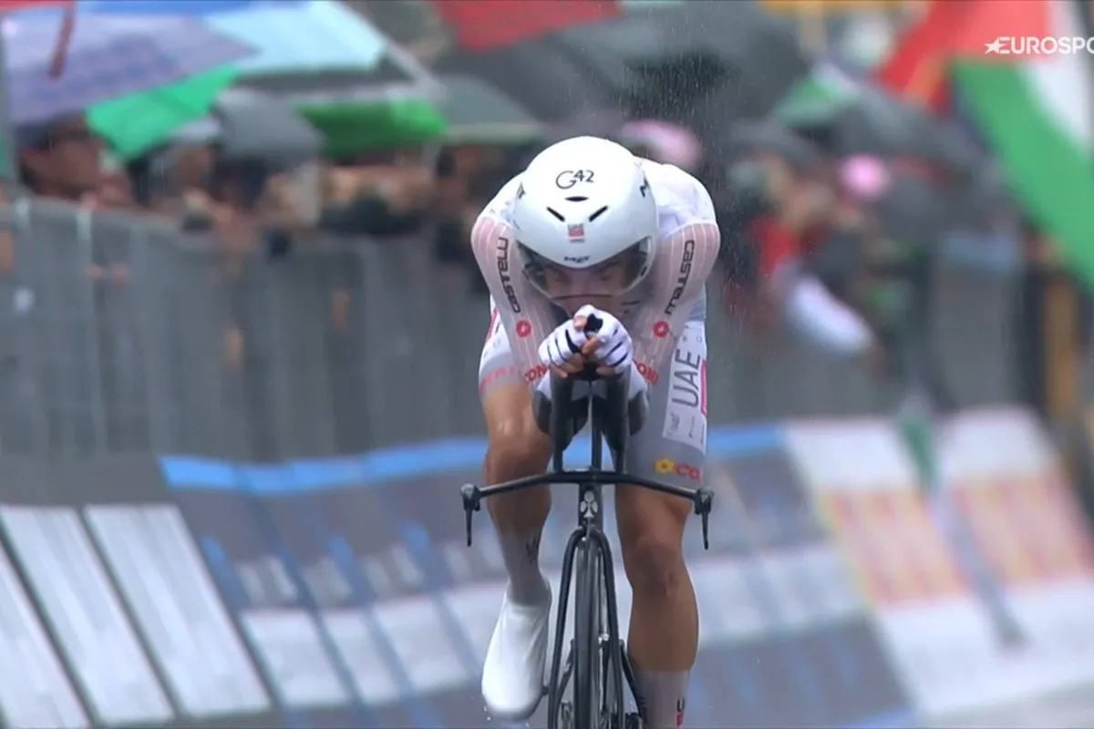 Gee de beste, Bernal (na val) de slechtste: zo deden de Giro-klassementsrenners het in verregende tijdrit