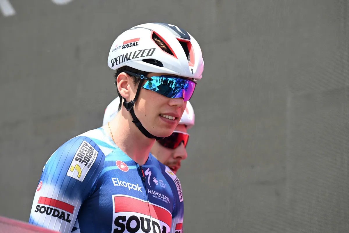 Magnier heeft 'benen om te winnen' na ontdekkingstocht in week 1 Giro: 'Daar kunnen we het anderen moeilijk maken'