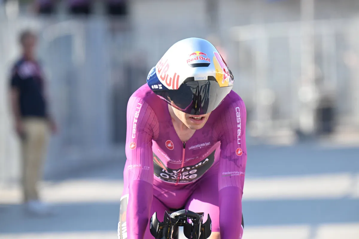Surely Wout van Aert is left disappointed time trial miss: is the pink dream still alive?