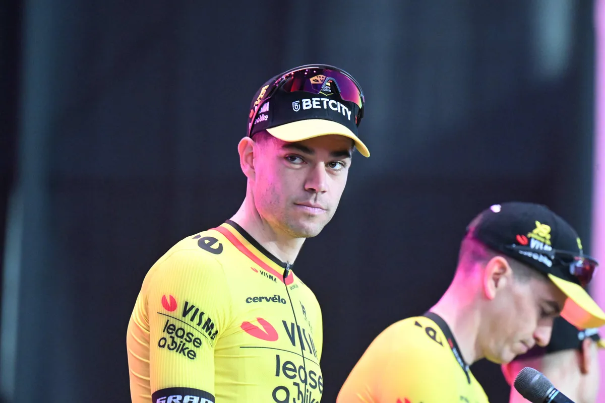 Wout van Aert duidelijk over wat zijn plannen zijn in eerste Giro-ritten: 'Hoop dat het toch nog goed uitpakt'
