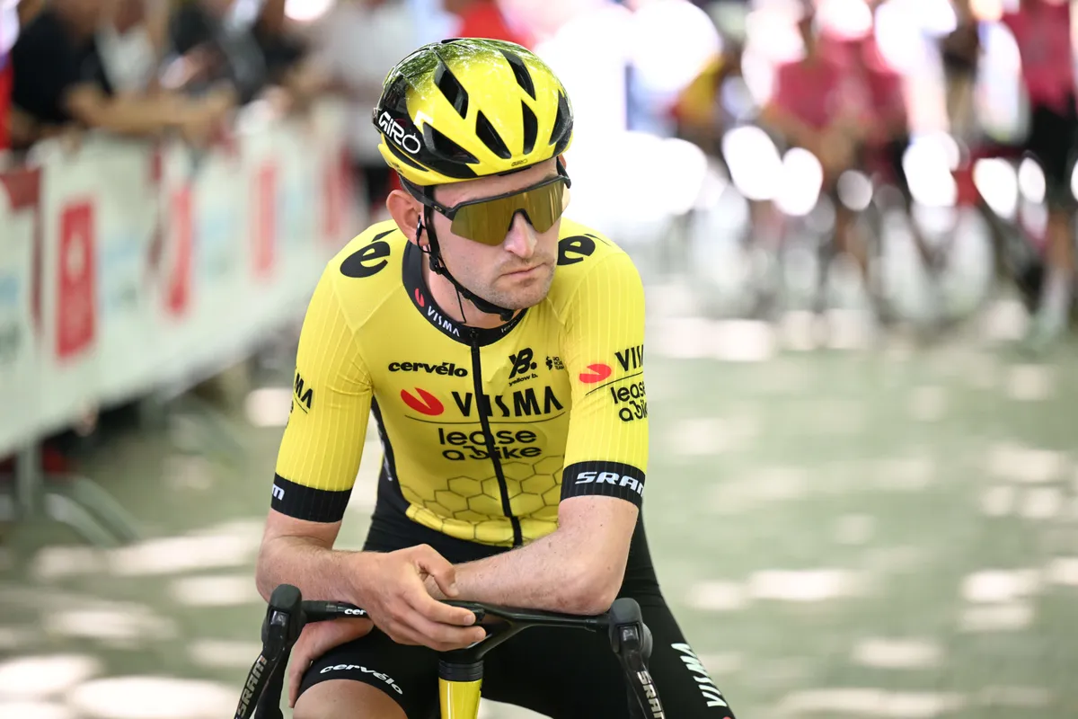 Tiesj Benoot kiest voor andere aanpak dan overige Tourklanten Visma | Lease a Bike: 'Als gevolg ga ik niet in Tignes zijn'