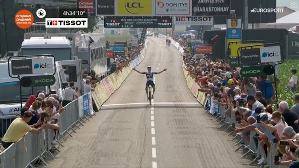 Despite van der Poel's attacks, young Romeo wins the thrilling third stage of the Dauphiné and takes the yellow jersey